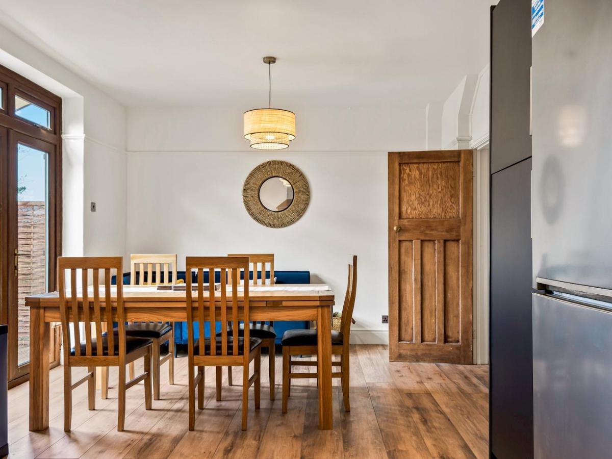 Pass The Keys Appletree Cottage - A Chic Seaside Home And Garden Whitstable Bagian luar foto