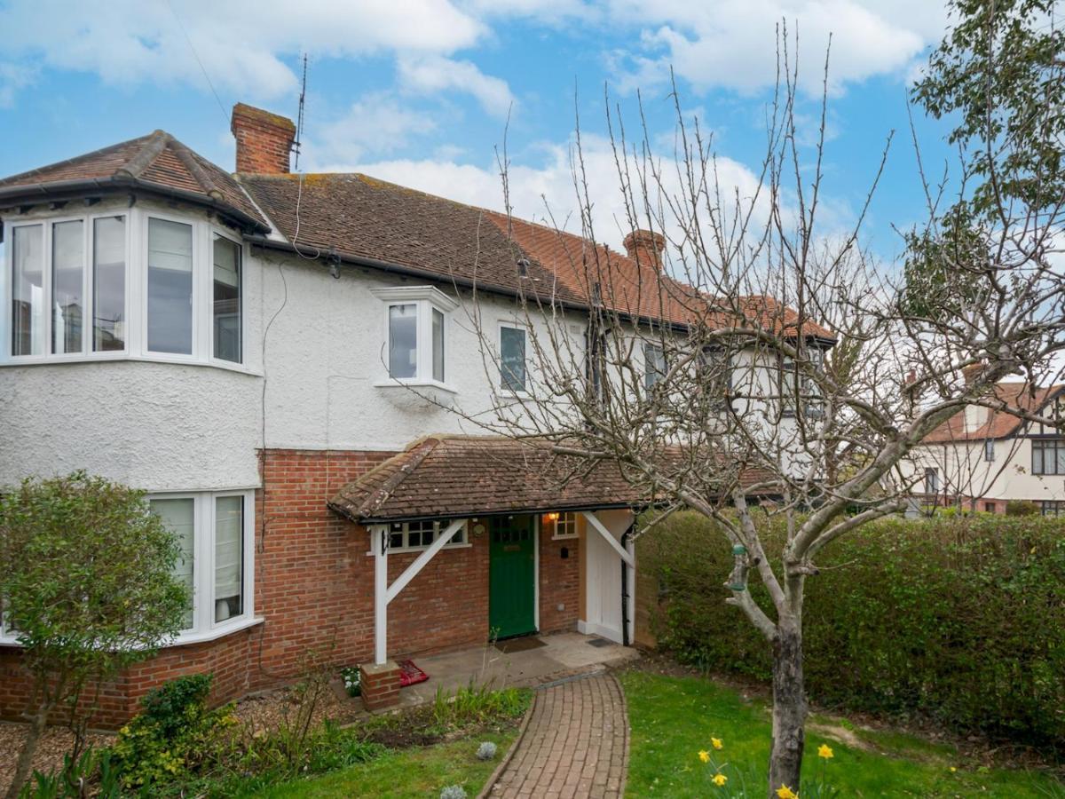 Pass The Keys Appletree Cottage - A Chic Seaside Home And Garden Whitstable Bagian luar foto